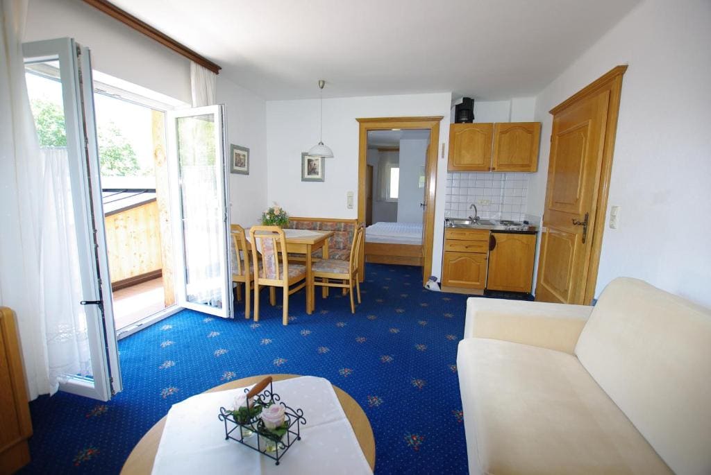 One-Bedroom Apartment room - Image 2