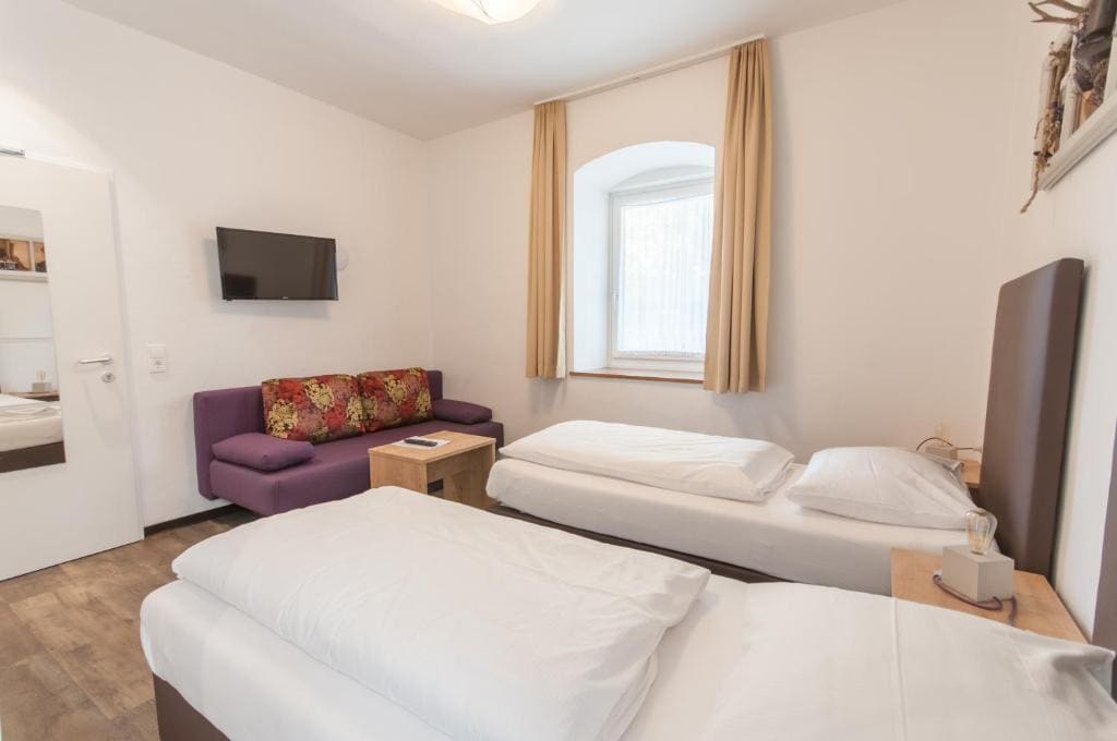 Twin Room room - Image 3