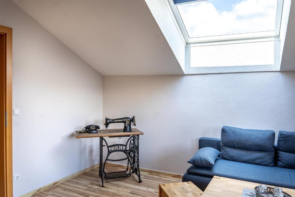 One-Bedroom Suite with Balcony room - Image 3
