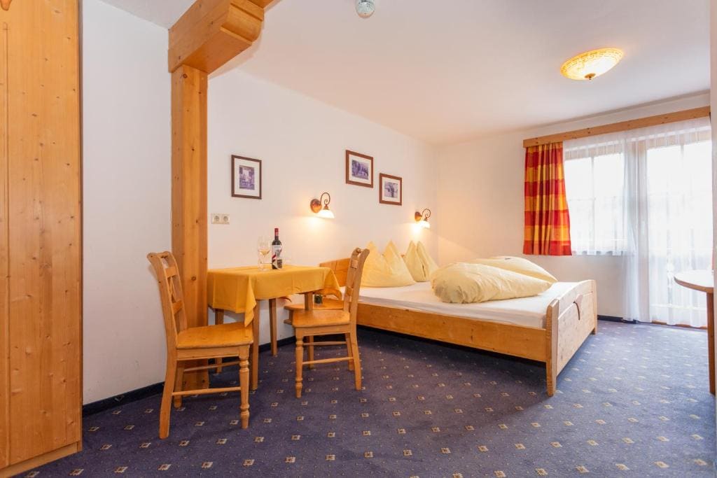 Double Room room - Image 3