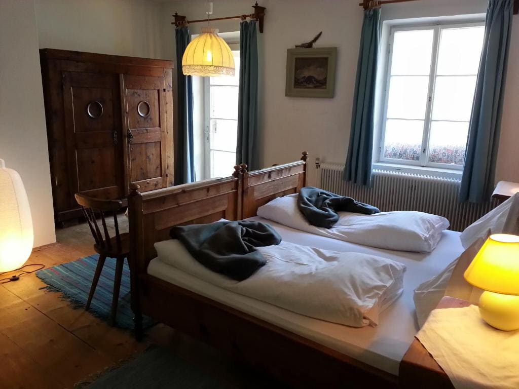 Double Room with Balcony and Lake View room - Image 1