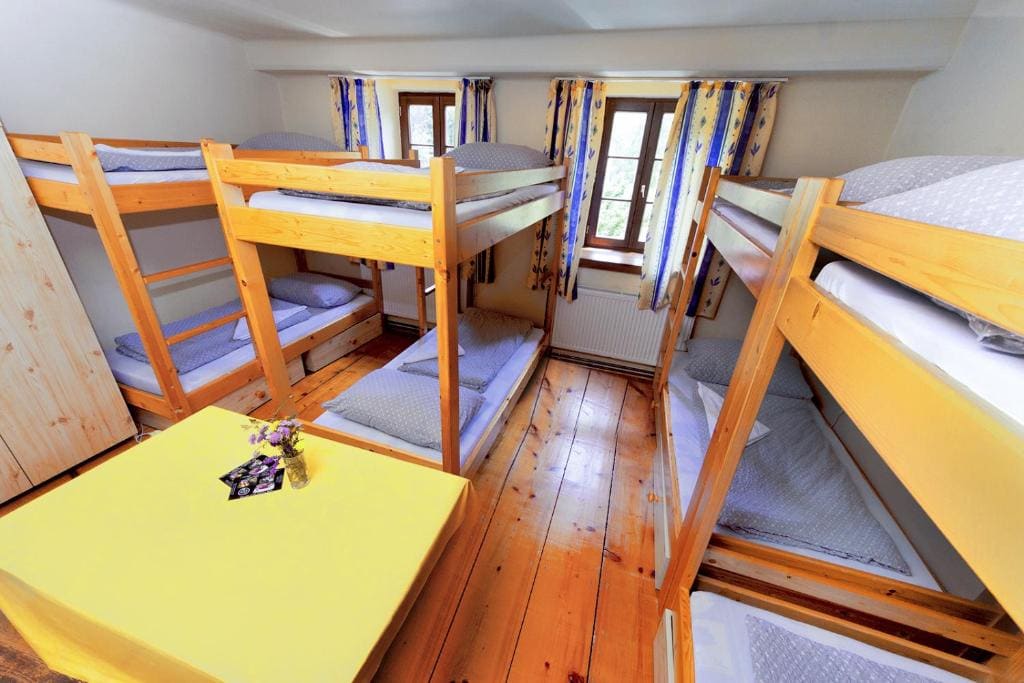 Family Room with Bathroom room - Image 2