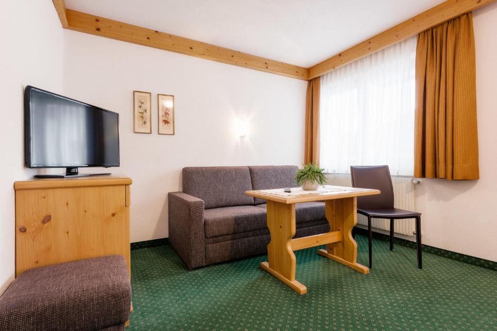 Superior Double Room room - Image 1