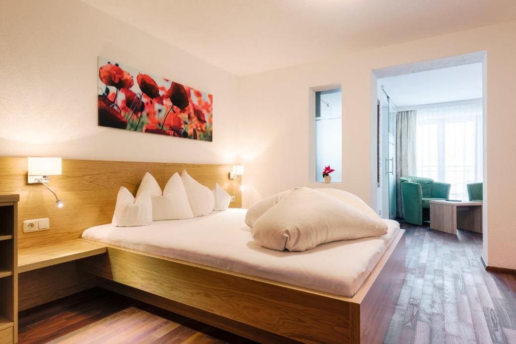Superior Suite room - Image 1