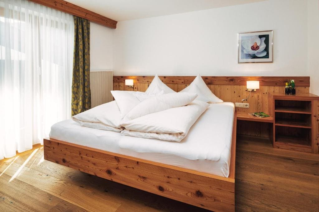 Superior Suite room - Image 3