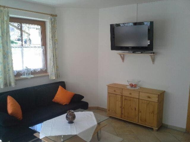 Apartment - Ground Floor room - Image 1