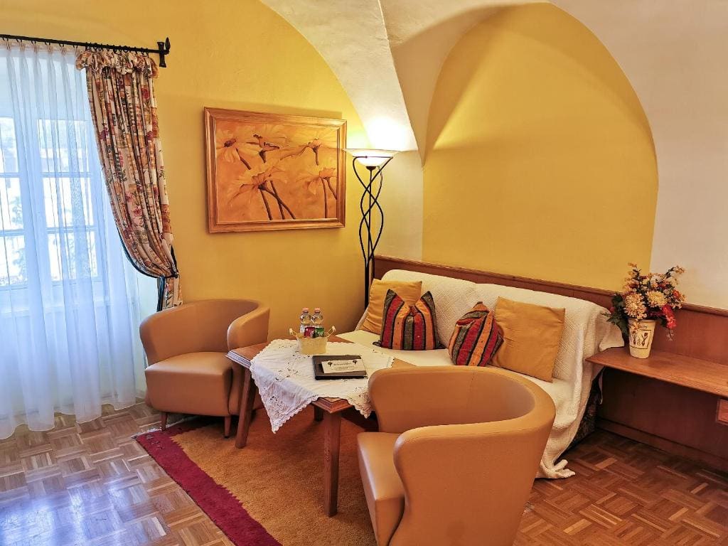 Romantic Double Room room - Image 3