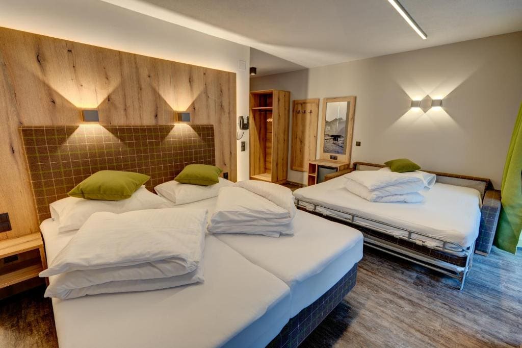 Superior Triple Room with Balcony 36m2 room - Image 1