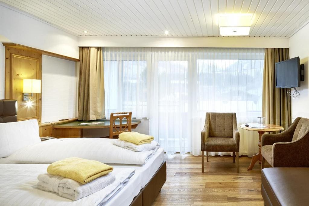 Comfort Double Room with Balcony room - Image 3