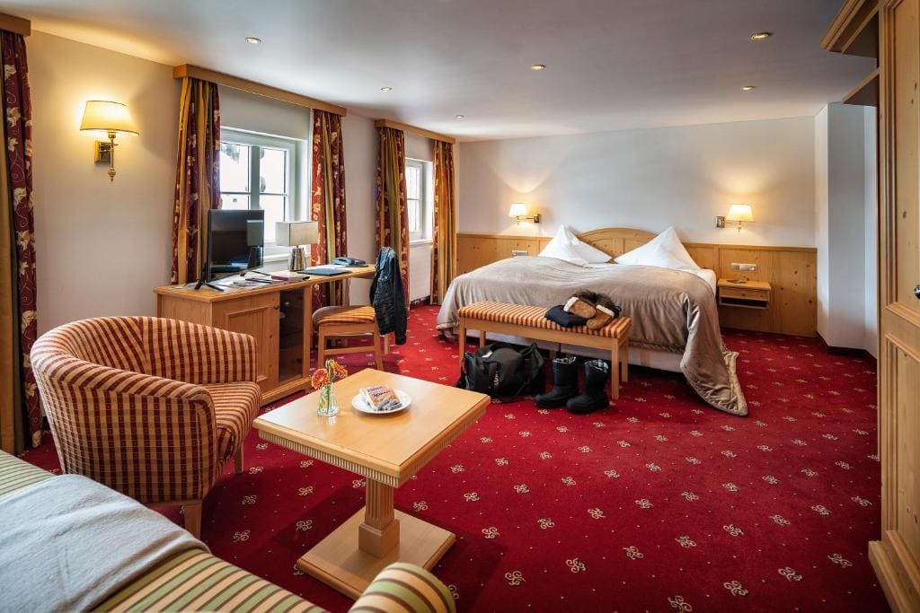Deluxe Double Room room - Image 1