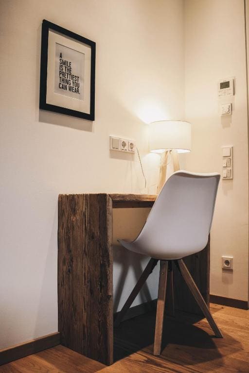 Design Double Room room - Image 2