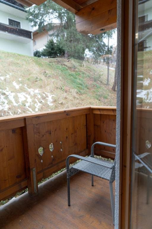Apartment with Balcony room - Image 3