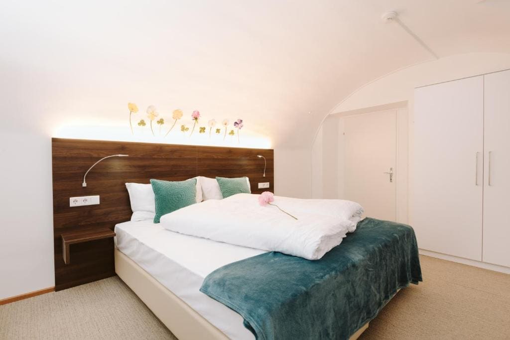 Two-Bedroom Apartment room - Image 3