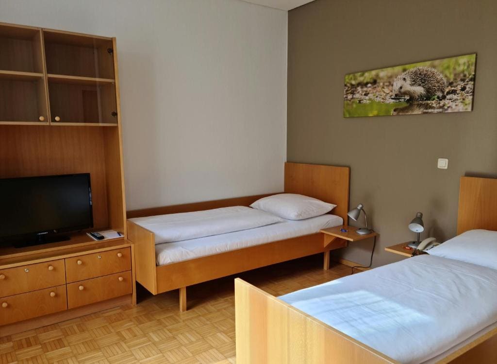 Twin Room - Disability Access room - Image 1
