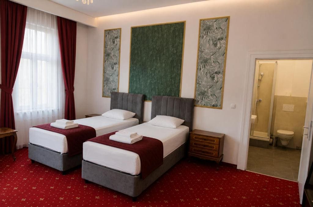 Triple Room room - Image 3