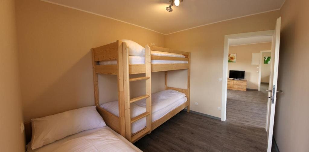 Holiday Home room - Image 2