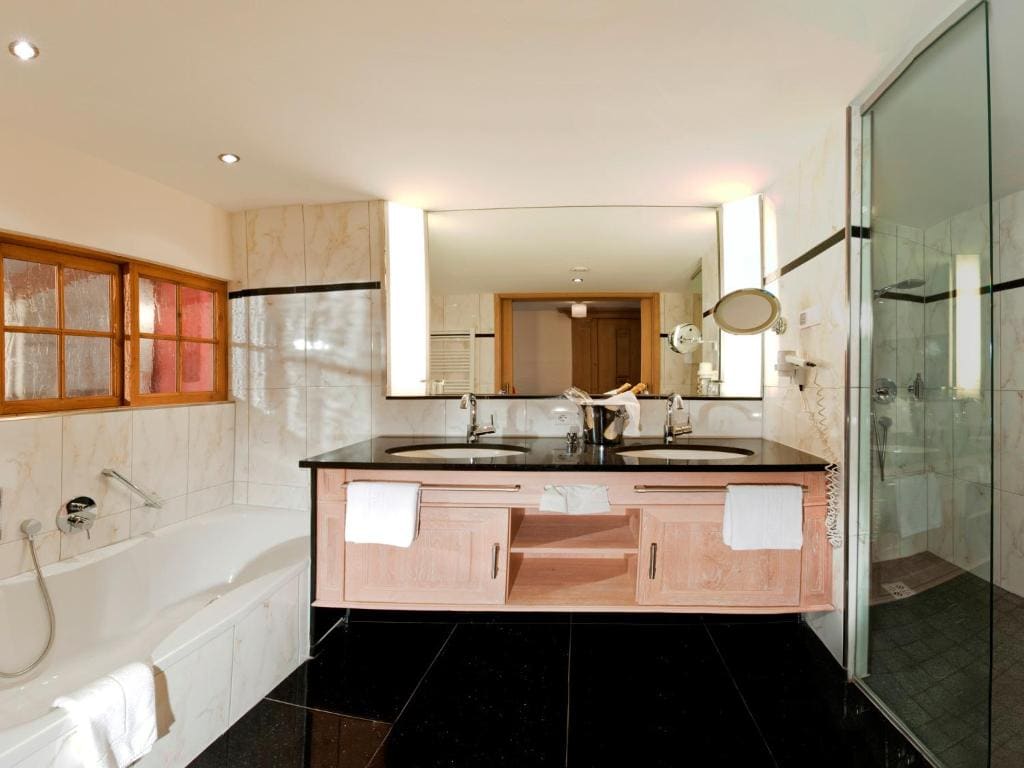 Royal Double Room room - Image 1