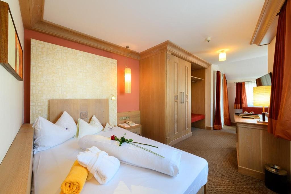 Royal Single Room room - Image 2