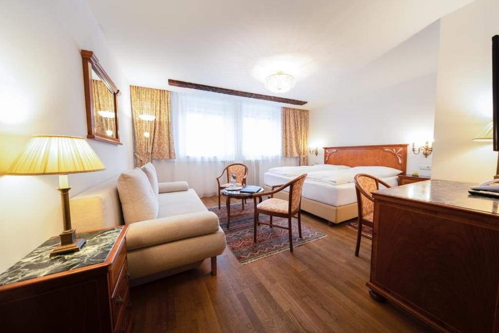 Superior Double Room room - Image 3