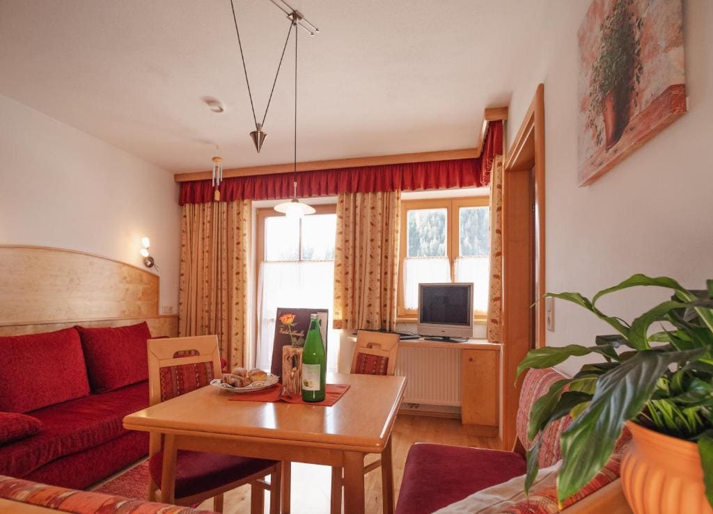 Two-Bedroom Apartment room - Image 1