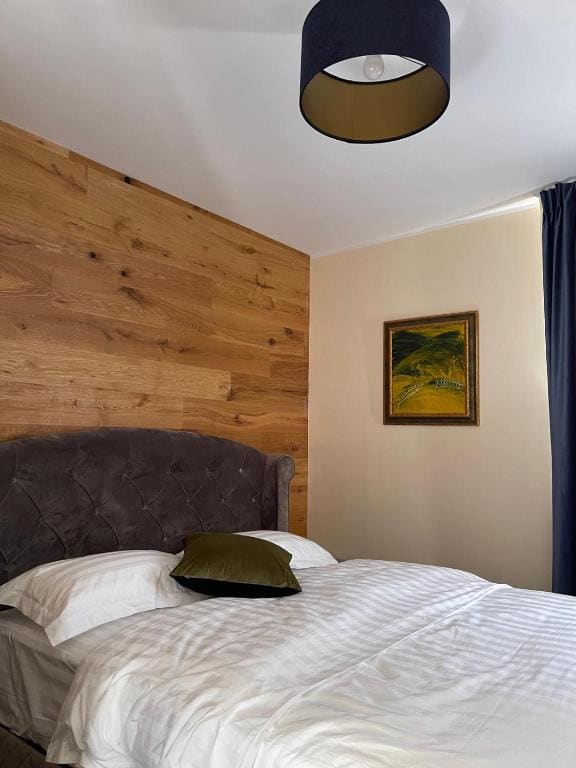 Deluxe Suite room - Image 2