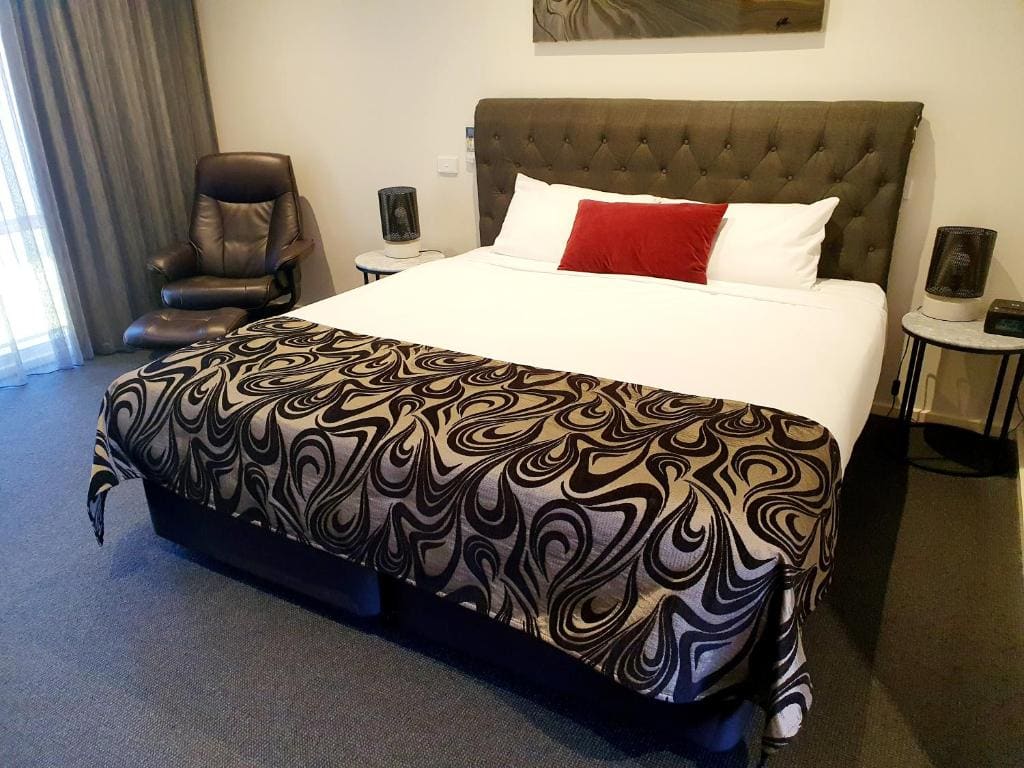 Superior King Room room - Image 3