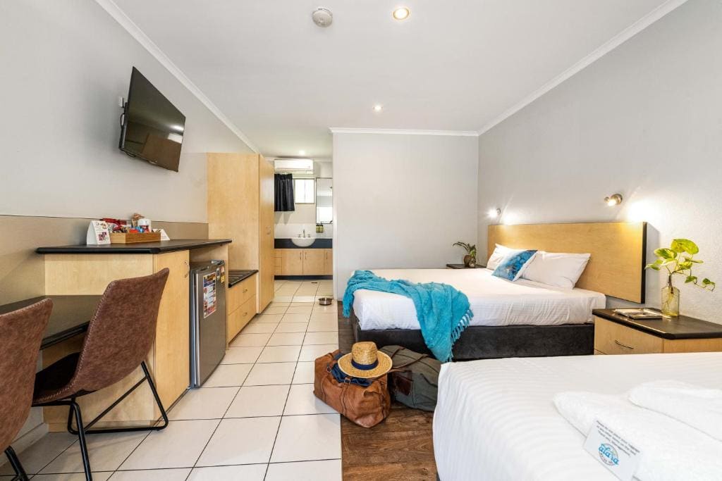 Pet Friendly Triple Room room - Image 2