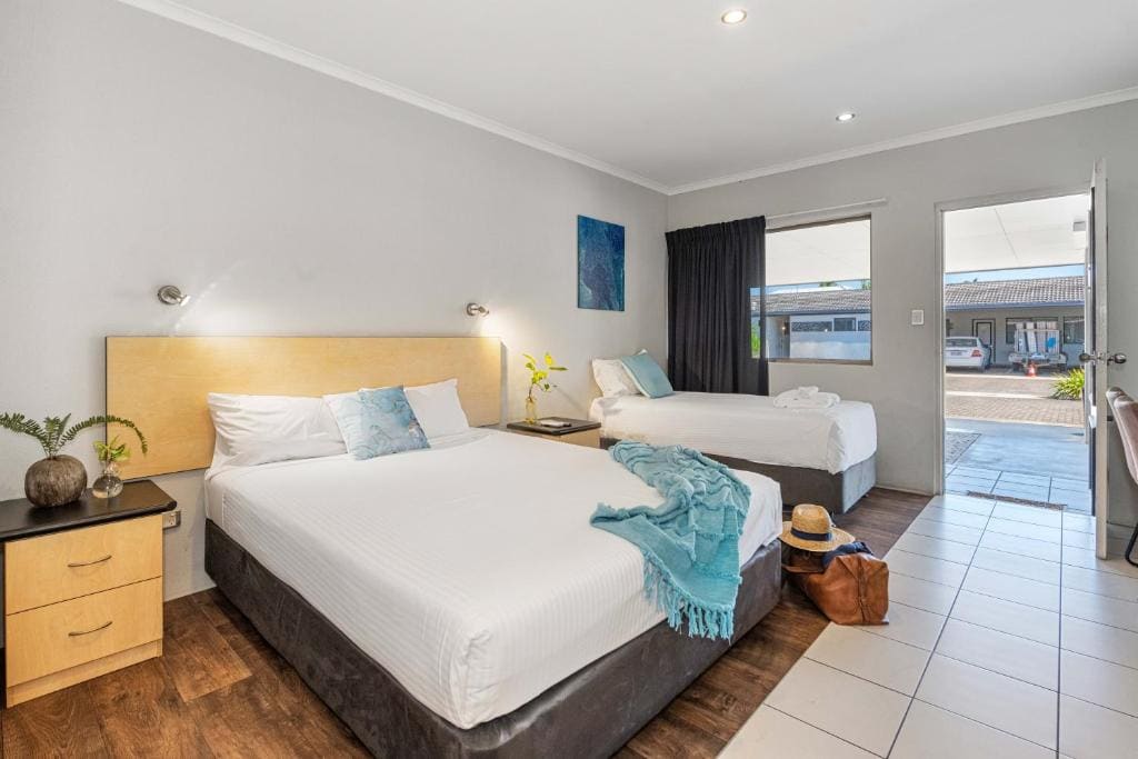 Pet Friendly Triple Room room - Image 1