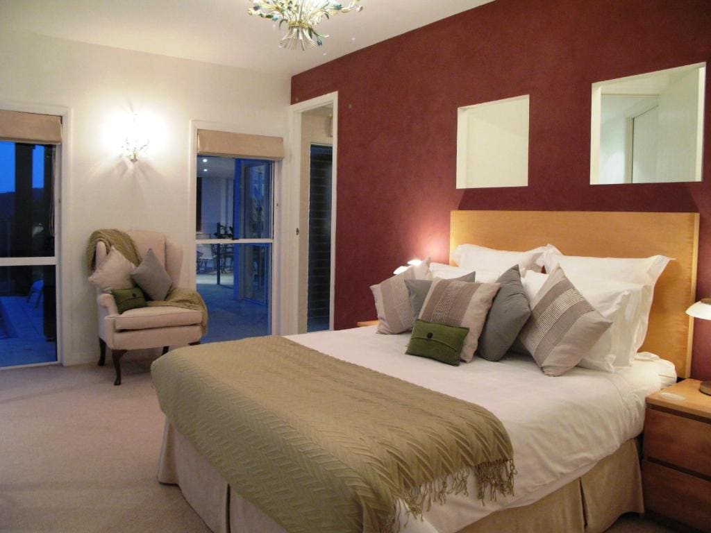 Queen Room with Pool View room - Image 3