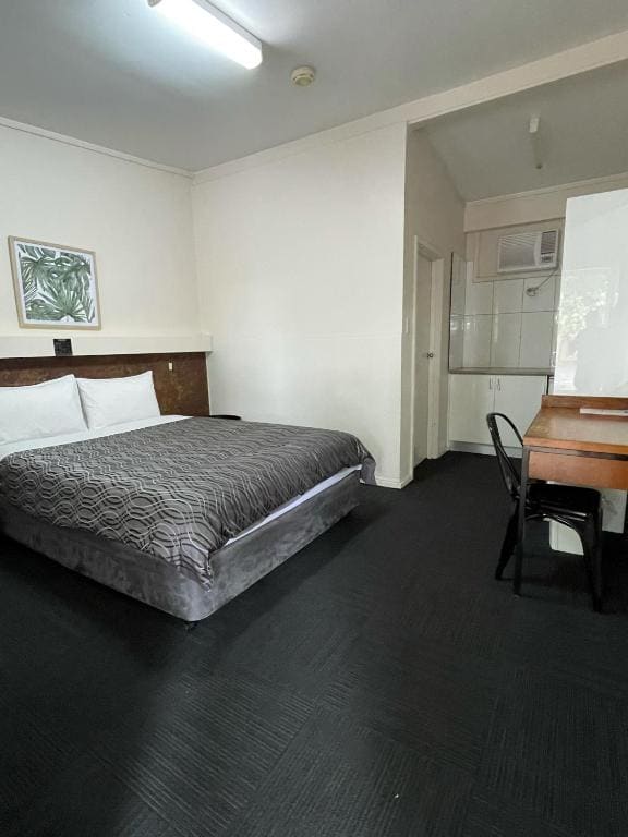 Queen Room room - Image 1