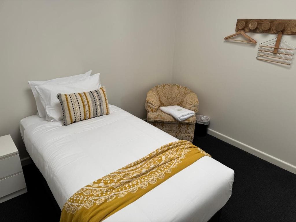 Three-Bedroom Apartment room - Image 3