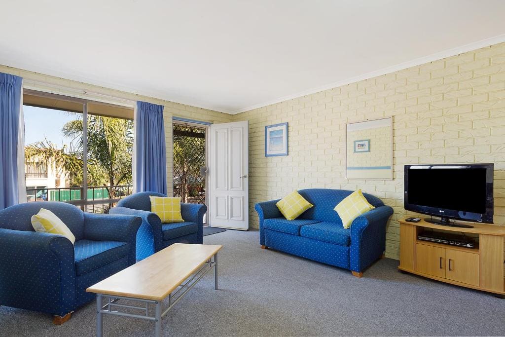 Two-Bedroom Apartment room - Image 3