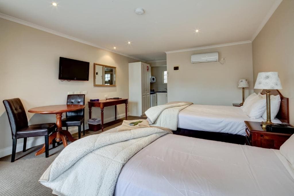 Twin Room room - Image 3