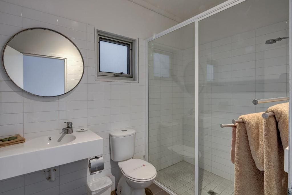 Two-Bedroom Apartment room - Image 2
