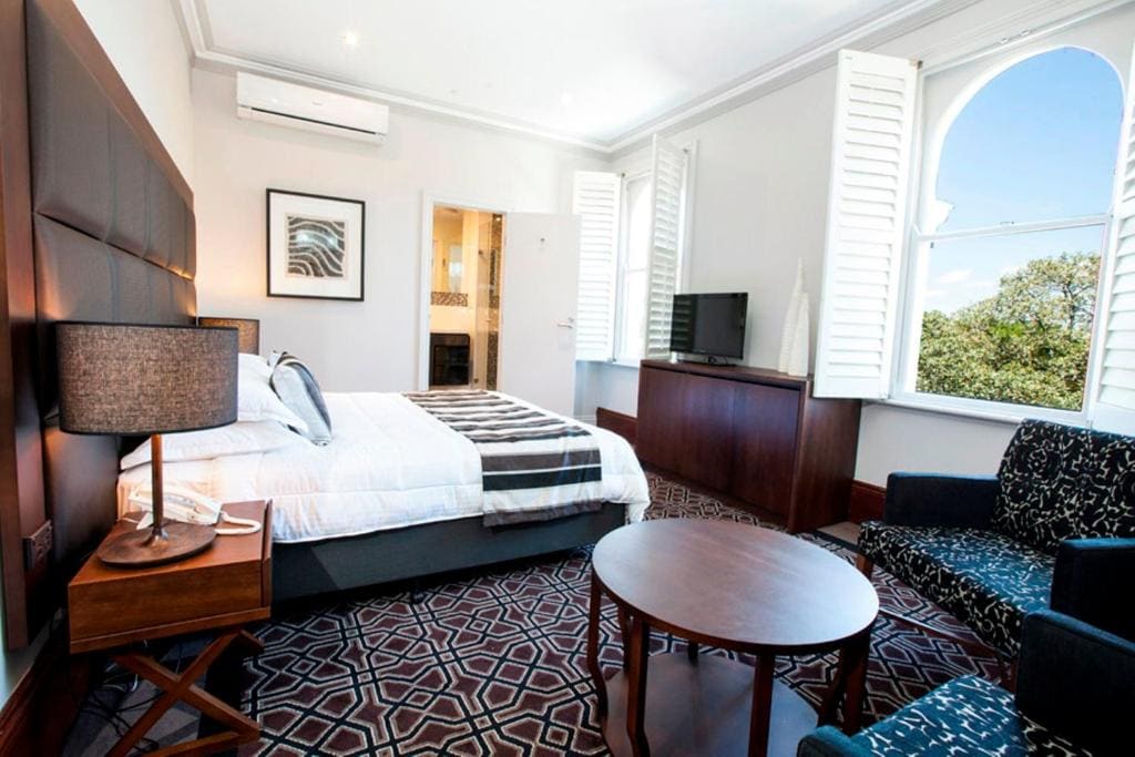 Heritage Family Suite room - Image 2
