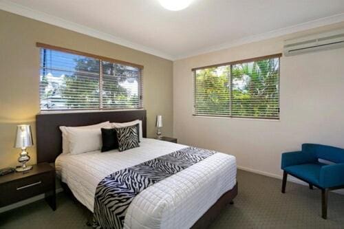 Apartment room - Image 2
