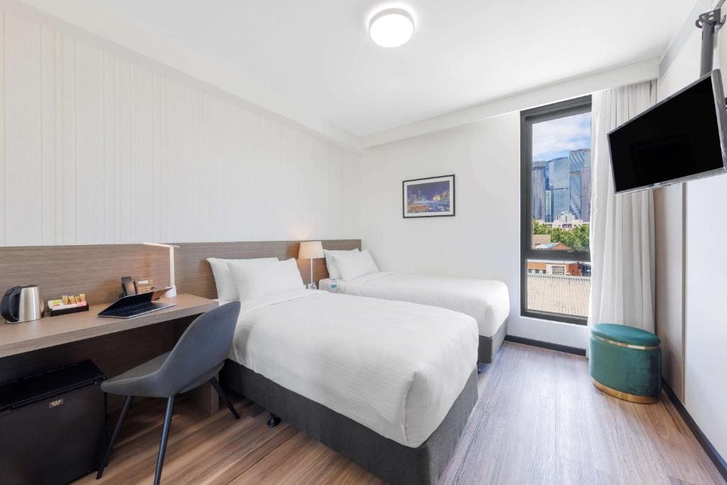 Executive Twin Room room - Image 1