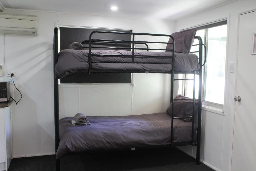 Cottage room - Image 1