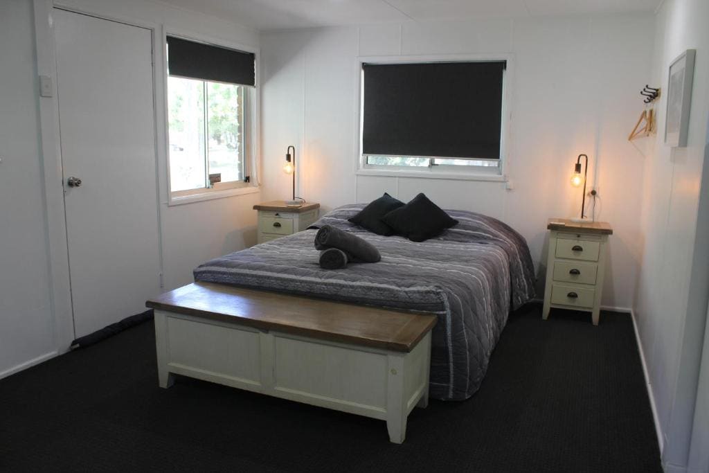 Cottage room - Image 2
