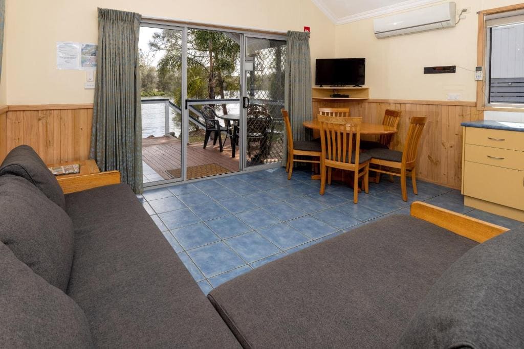 Standard Riverfront Two-Bedroom Villa room - Image 3
