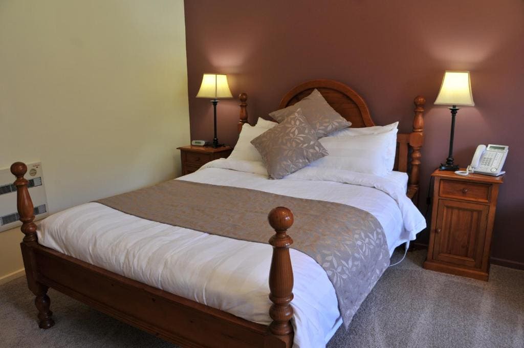 Premier Queen Room room - Image 3