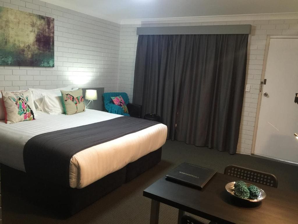 Executive King Room room - Image 2