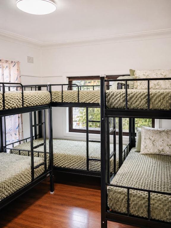 Bed in 8-Bed Mixed Dormitory Room room - Image 1