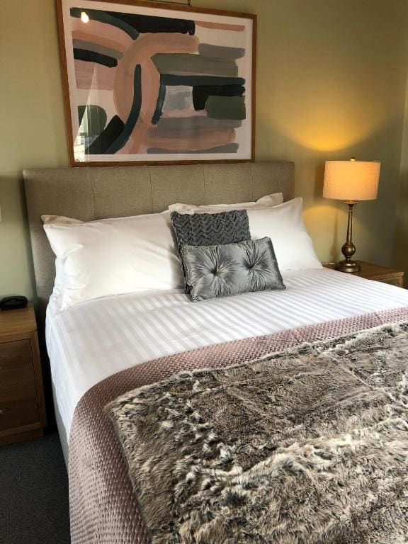 Queen Room room - Image 1