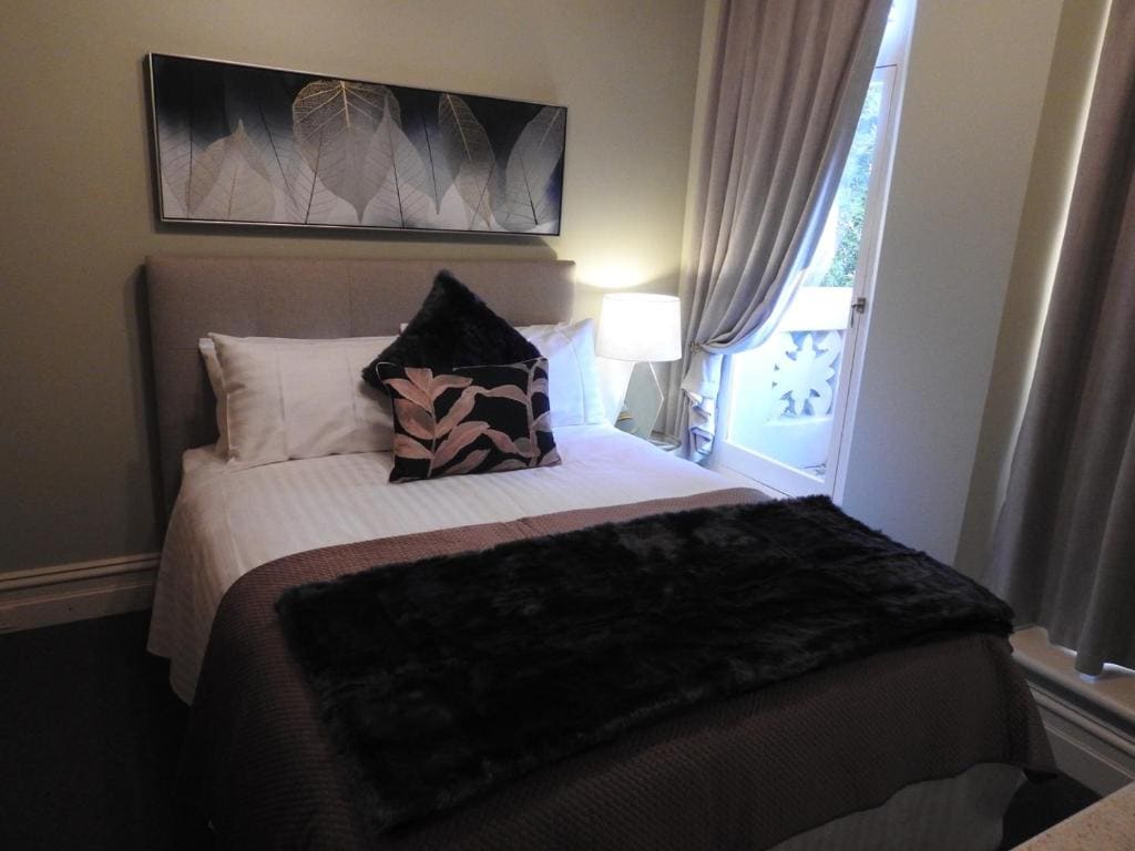 Queen Room room - Image 2