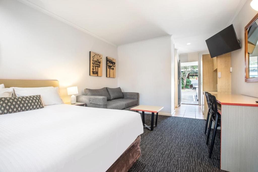 Queen Studio room - Image 1