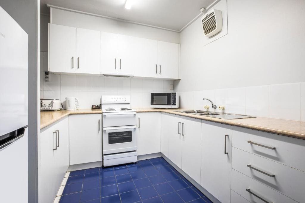Two-Bedroom Apartment room - Image 1