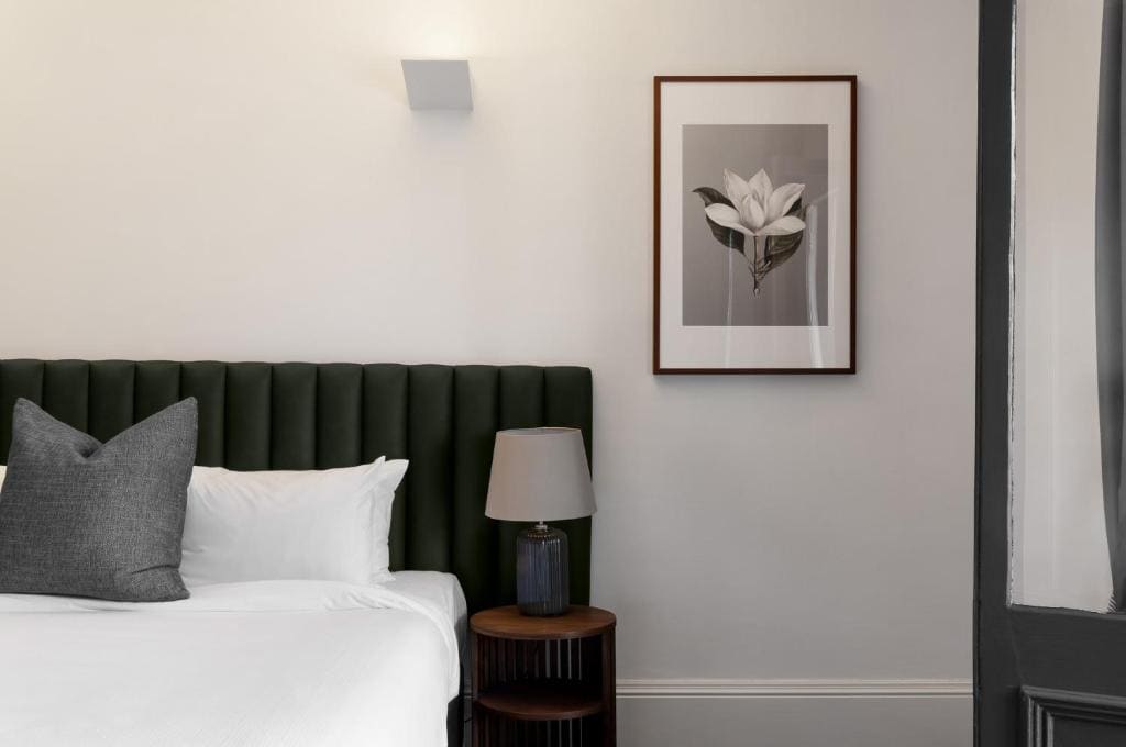 King Room with Balcony room - Image 1