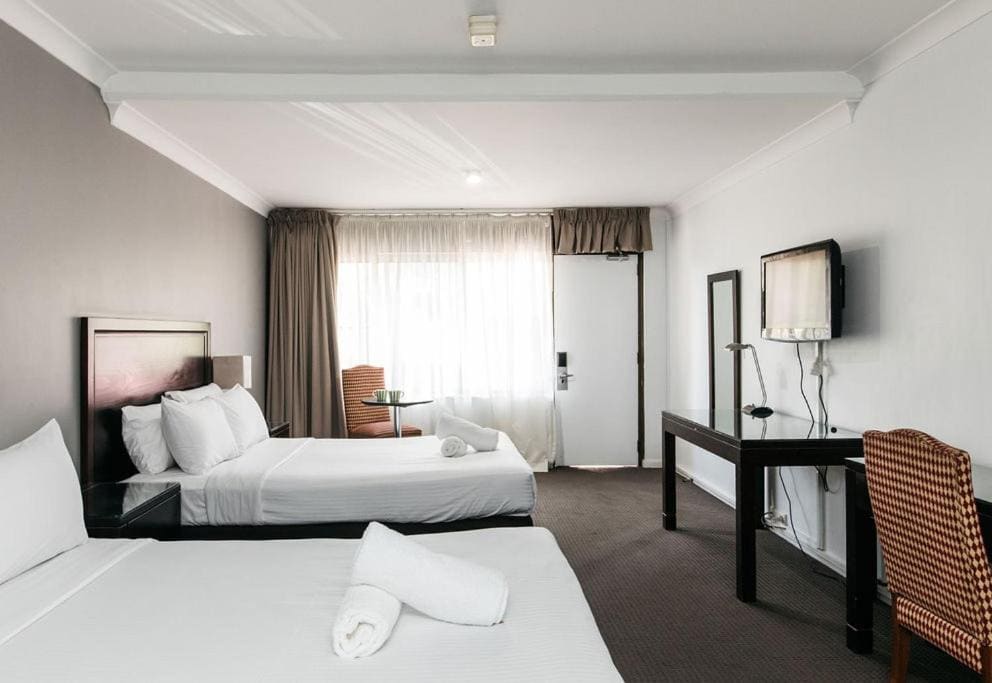 Suite room - Image 1
