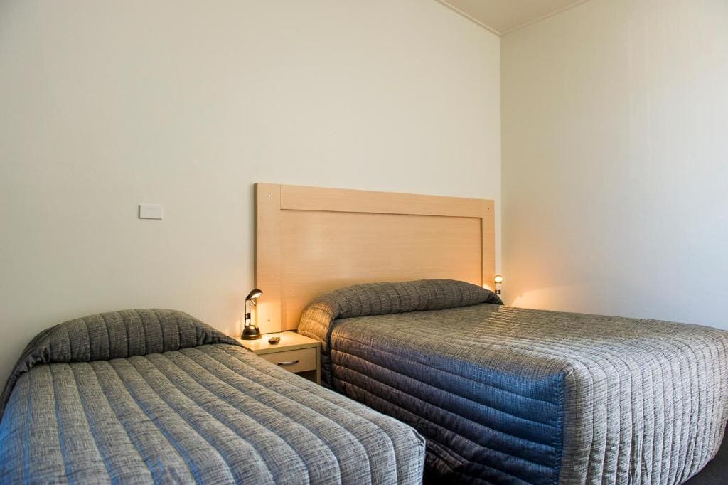 Family Room room - Image 1